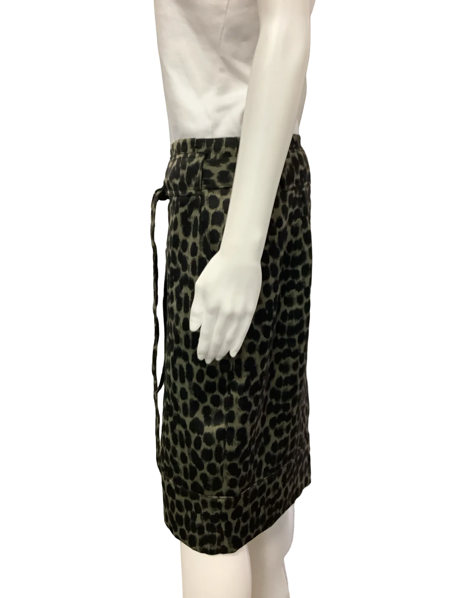 Banana Republic Animal Print Size:  4