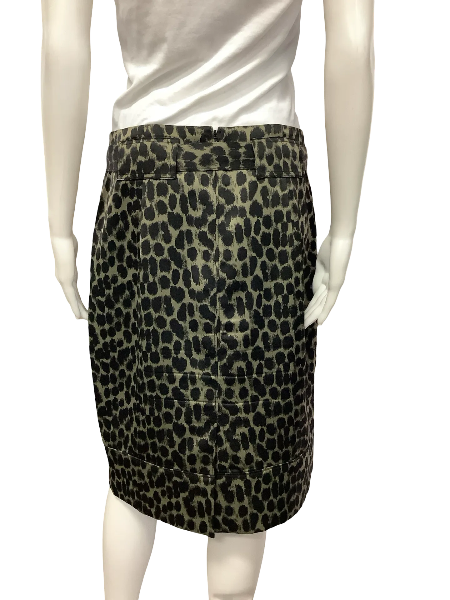 Banana Republic Animal Print Size:  4