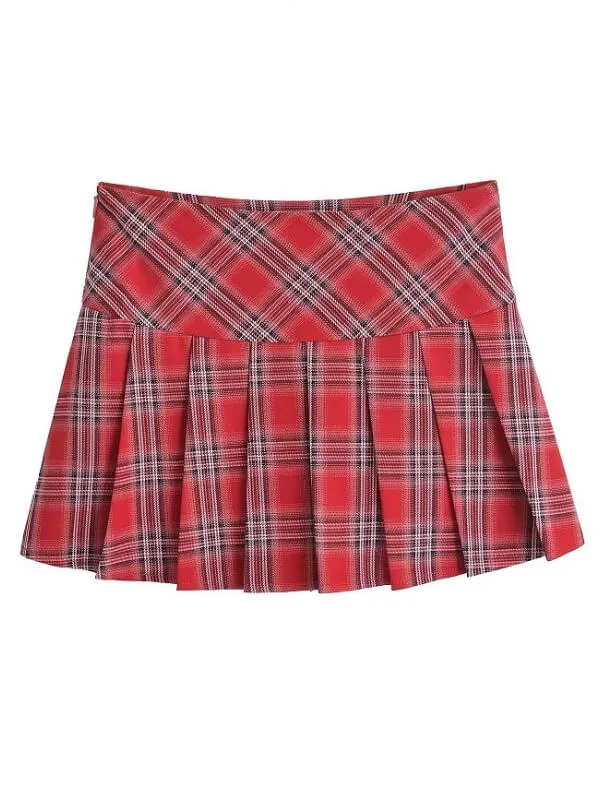 Preppy-style vintage plaid skirt