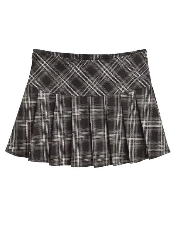 Preppy-style vintage plaid skirt