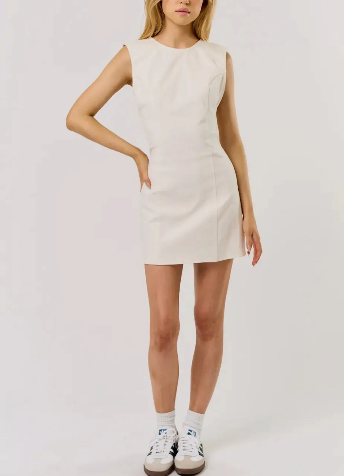 Rouleau Tie Dress in White