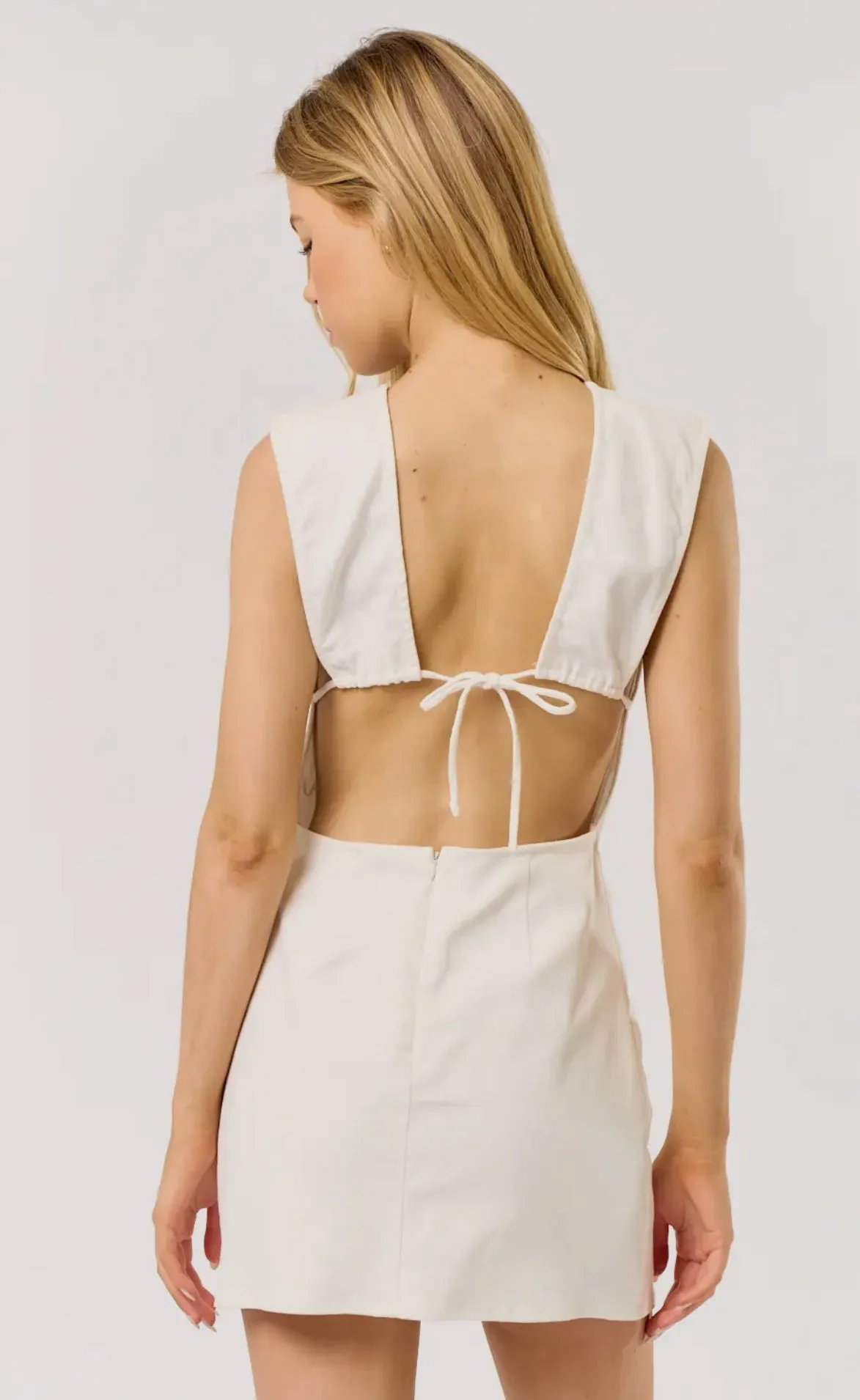 Rouleau Tie Dress in White