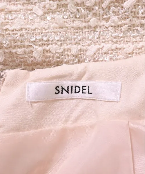 SNIDEL Mini skirts