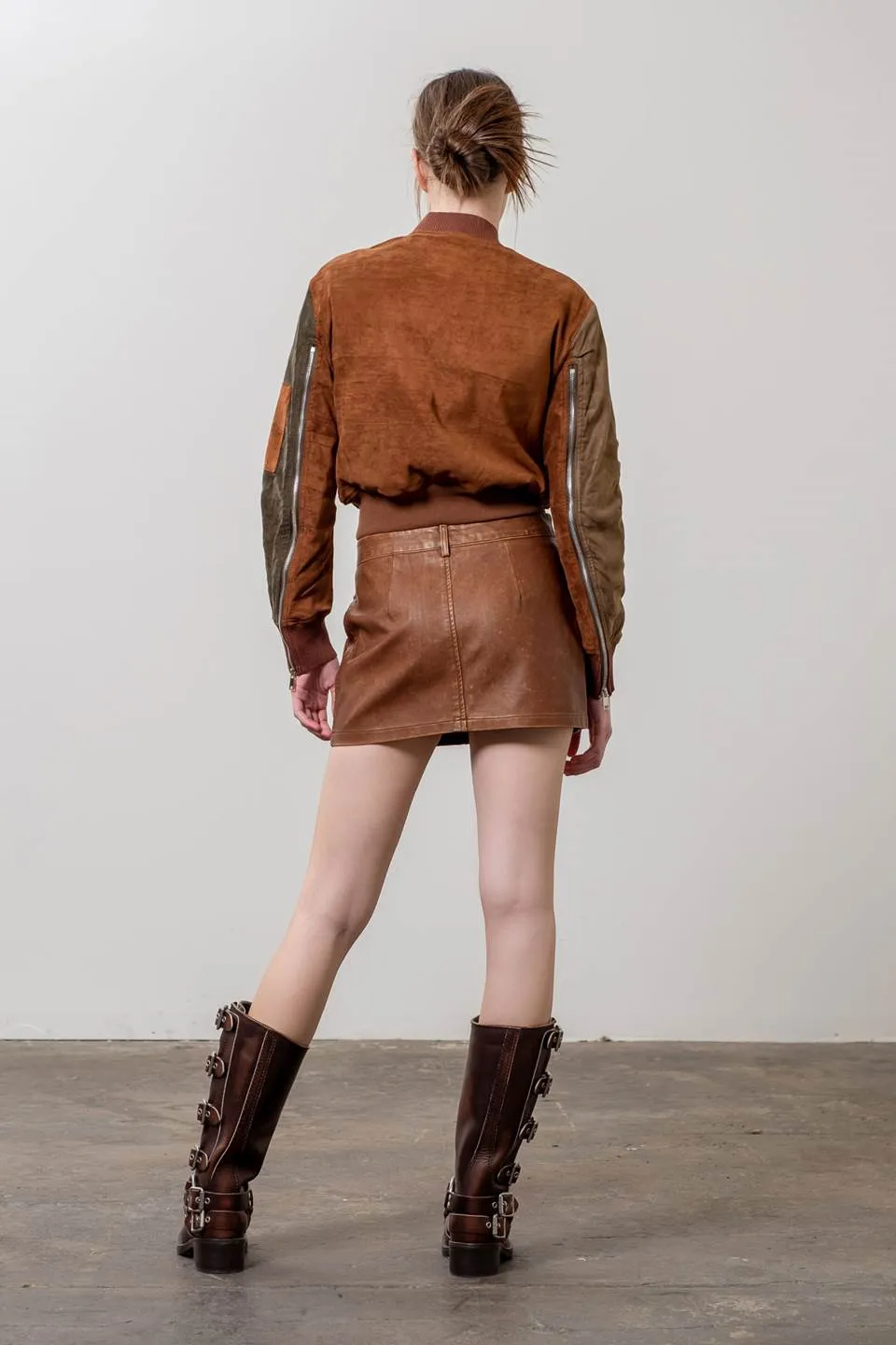 VEGAN LEATHER CARGO MINI SKIRT